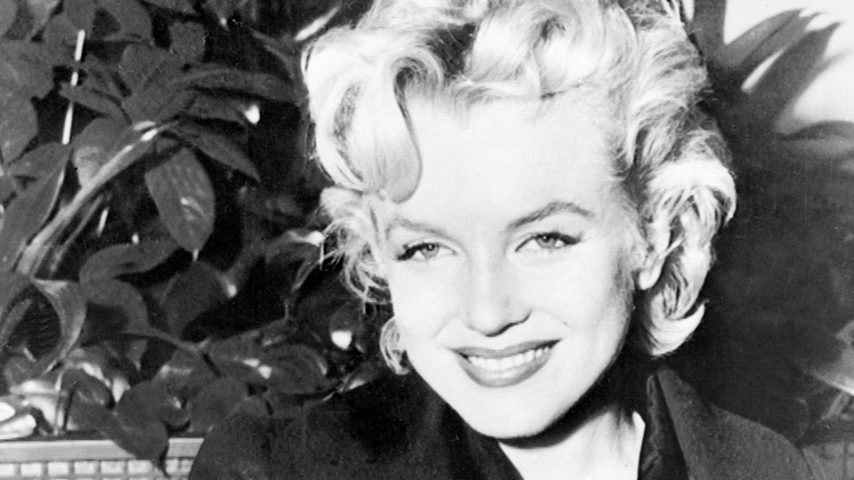 marilyn monroe downturned eyes