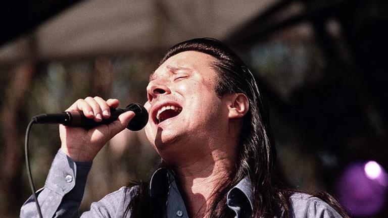 Steve Perry Singer Biography Com