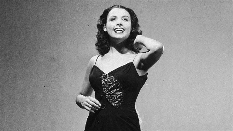 lena-horne-actress-civil-rights-activist-dancer-singer-classic-pin-ups-biography